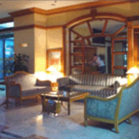 Citadel Inn Makati Makati City Exteriér fotografie